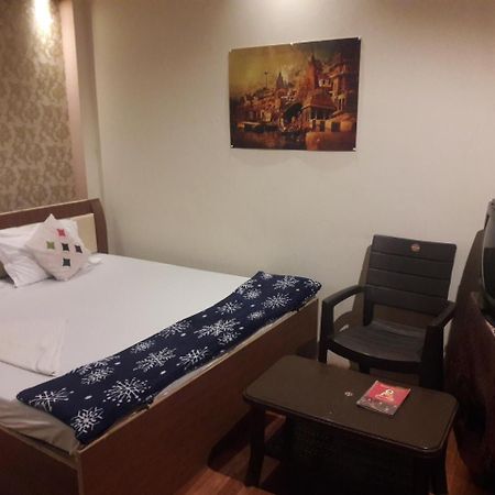 Buddha Guest House Varanasi Luaran gambar