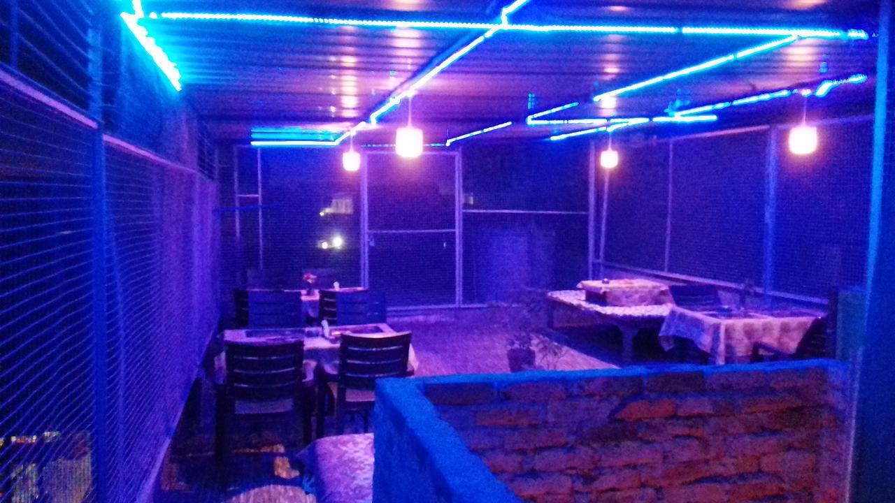 Buddha Guest House Varanasi Luaran gambar