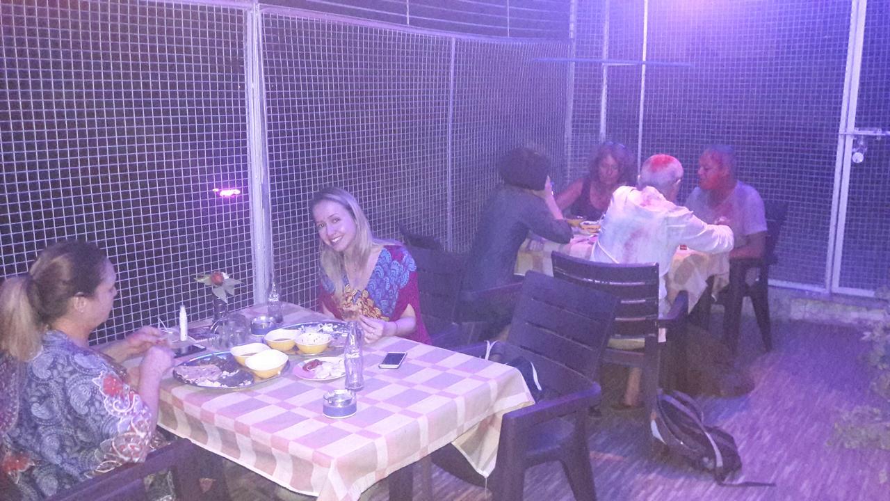Buddha Guest House Varanasi Luaran gambar