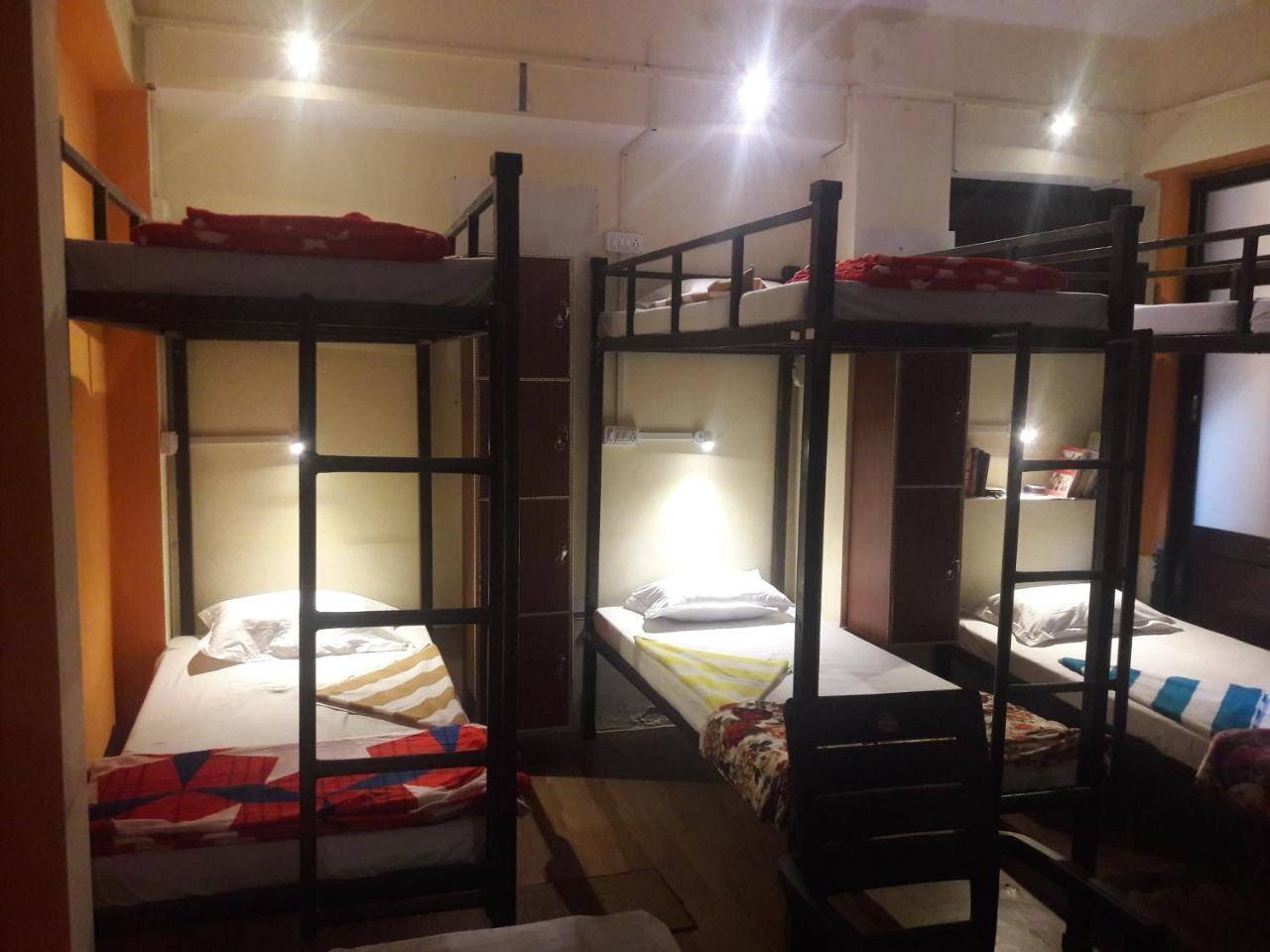 Buddha Guest House Varanasi Bilik gambar