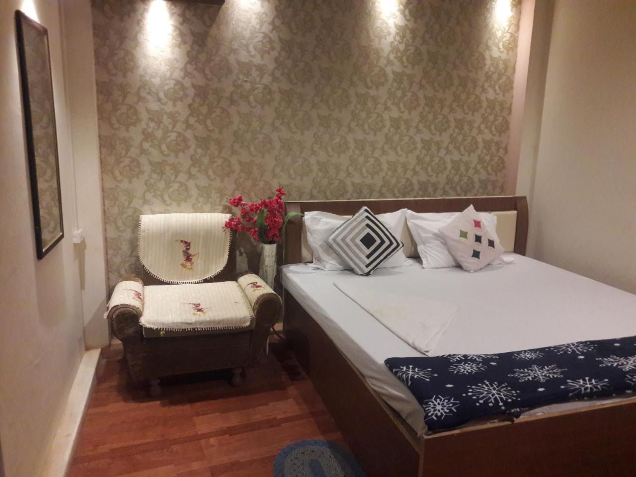 Buddha Guest House Varanasi Luaran gambar