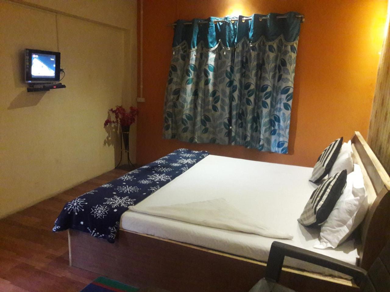 Buddha Guest House Varanasi Luaran gambar
