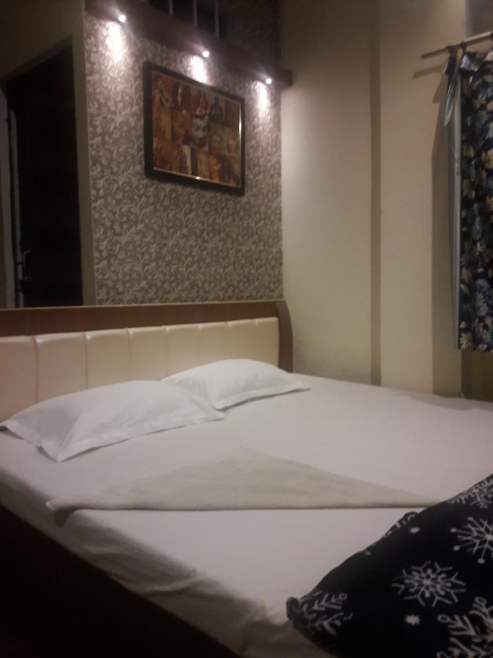 Buddha Guest House Varanasi Luaran gambar